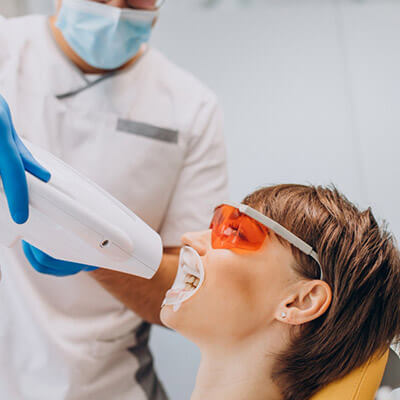Teeth-Whitening-dental-clinic
